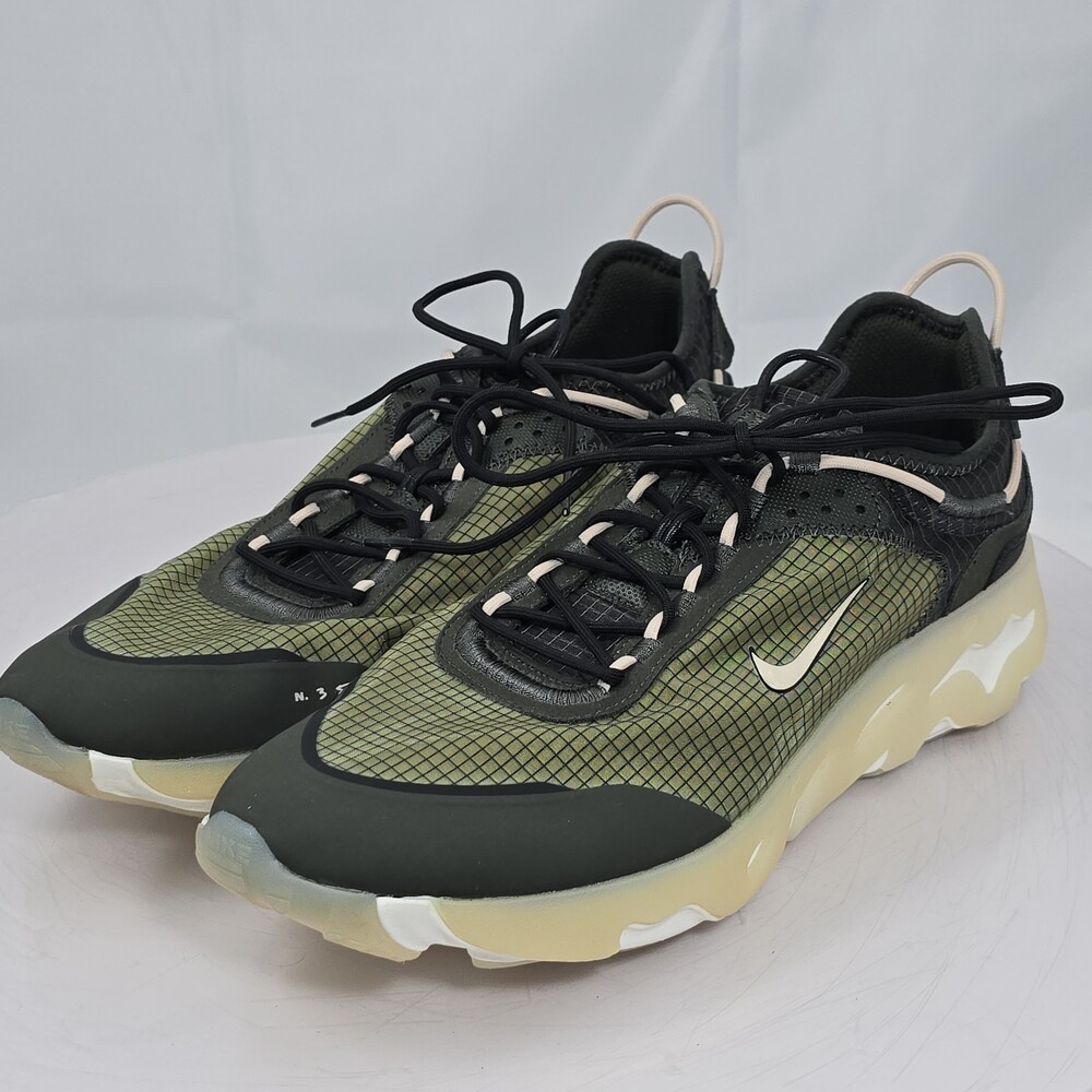 Nike React Live Sequoia Green White Men 11 Running Shoes CV1771-300 Sneakers